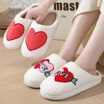 fashion Women Winter Plush Warm Slippers Women Cartoon Non-Slip Soft Warm Indoor Bedroom Fur Slippers Couples Memory Foam Floor Shoes 36-37
