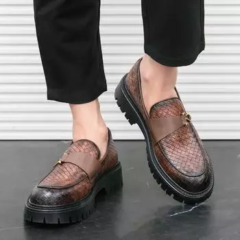 Fashionable British style thick soled men s leather shoes minimalist style Office Wedding Thick soled Male Slip on loafer New 38 чёрный