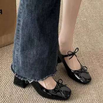 Fashionable temperament retro square toe bow block heel pumps women s 2025 new Spring and Autumn Mary Jane small leather shoes 35 чёрный