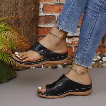Fashionable thick sole clip toe beach casual sandals summer lightweight outdoor sports women s slippers versatile trendy shoes 35 чёрный