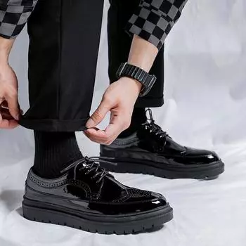 FashionGlossy Кожаные мужские кроссовки Модные роскошные повседневные туфли для сноуборда Черные броги Повседневная обувь на шнуровке Плоские туфли Zapatillas Hombre 38 чёрный