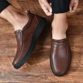 Модные высококачественные мокасины Универсальная обувь Мужская кожаная дышащая мужская повседневная мужская натуральная кожа Модные туфли на плоской подошве Деловая обувь 38 чёрный
