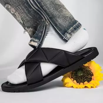 FashionMens Sandals Slippers Leather Luxury Brand Fashion New Mens Flat Shoes Casual Non-Slip Beach Sandals Outdoor Men s Half Drag 38 чёрный