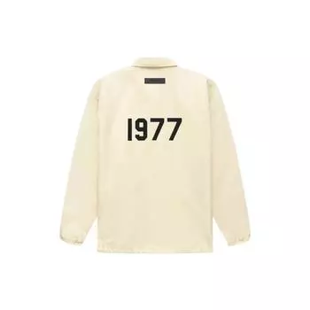 Fear of God Essentials 1977 Series FW22 Нейлоновая спортивная куртка с однотонным логотипом и ветрозащитными пуговицами Верхняя одежда унисекс цвета яичной скорлупы FOG-FW22-622 XS