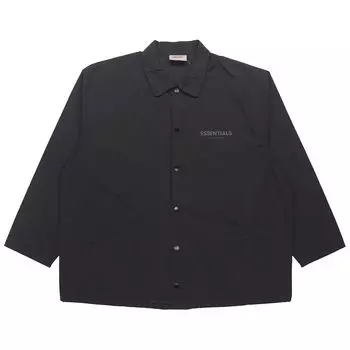 Fear of God Тренерская куртка Essentials SS21 с эластичным логотипом лимузина и ветрозащитным воротником на пуговицах. Куртки унисекс черного цвета FOG-SS21-628 S
