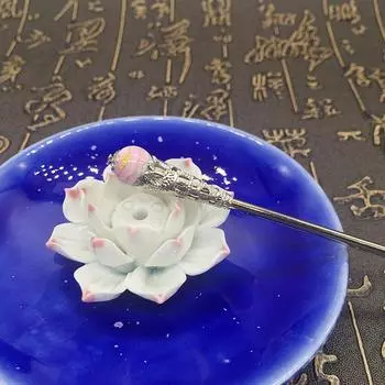 Female classical disc hair ceramic blue and white hairpin retro headdress plum blossom hairpin simple hairpin antique hair accessories