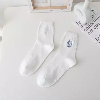 Female Spring and Autumn Lovely Embroidered Cotton White Medium Tube Socks 1 pair