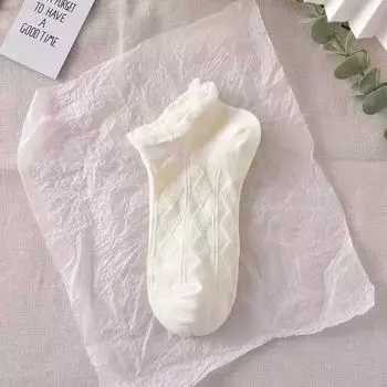 Female Spring and Summer Thin Model Sweet Lovely Lace White Boat Socks 1 pair