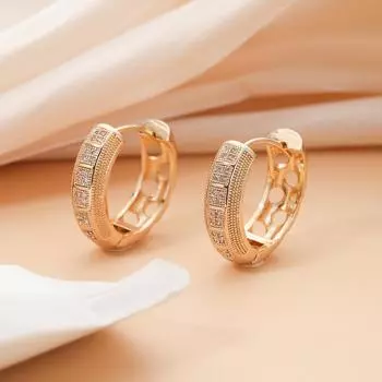 Feng Su Ring Hollow Earrings 925 Silver Needle Real Gold Electroplating Premium Sense Diamond Hollow Personality Earrings