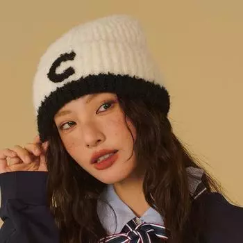 Fengri Fashion Универсальная шерстяная шапка Импортная Покупка Повседневная вязаная шапка с буквой C Теплая Защитная Шапка Для Женщин M54-59cm чёрный