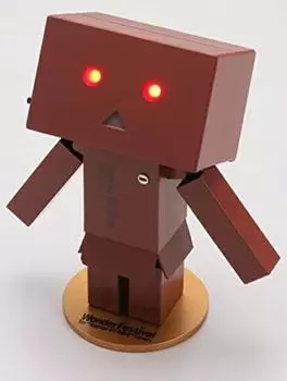 Фестиваль чудес 2019 Зимний фестиваль чудес Kaiyodo Revoltech Danbo Mini WF2019 Зимний шоколадный вариант.