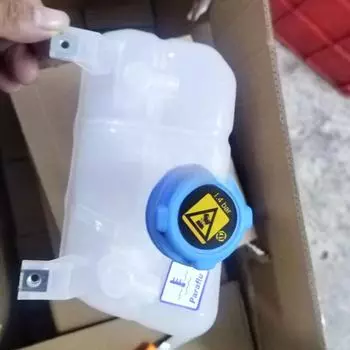 Fiat Expansion Kettle Охлаждающий чайник Водяной бак 1611966680 1374132080 Обновление