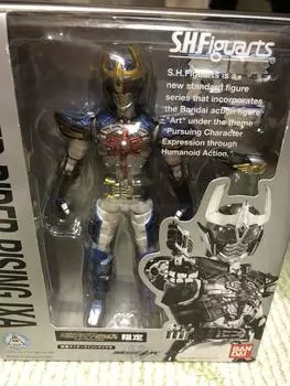 Figuarts Rising Ixa Rider SH. (Камен Кива)