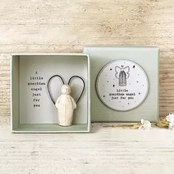 Фигурка ангела-хранителя для особенного друга, украшение из смолы в виде ангела с крыльями в форме сердца, коллекционная статуэтка ангела в коробке, подарок для друзей 1pc