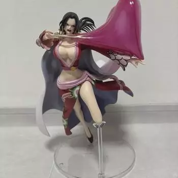 Фигурка Боа Хэнкок из лотереи Ichiban Kuji по One Piece