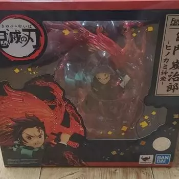 Фигурка Убийцы Демонов Танджиро Хиноками Кагура