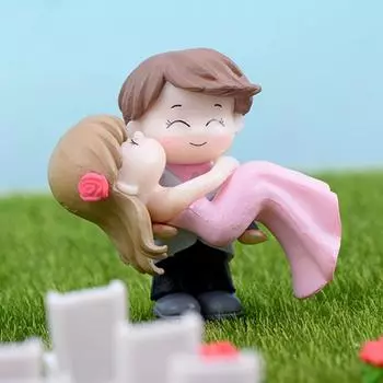 Фигурка жениха, свадебная модель, принцесса, объятие, домашний декор, миниатюрные поделки, сладкая пара, свадебный подарок, украшение для пары, декоративная фигурка синий