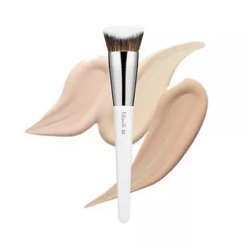 FILLIMILLI V-cut foundation brush 822