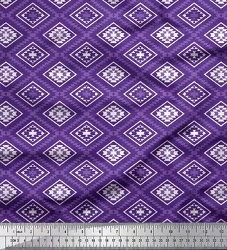 Фиолетовый поли креп Soimoi с ромбовидными и треугольными геометрическими принтами по метрам, 42 дюйма 42 Inch Wide - Poly Crepe фиолетовый