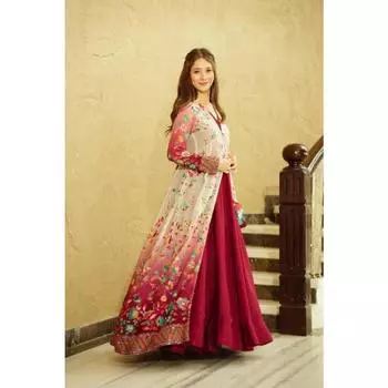 Фирменное и разработанное платье высшего качества с дупаттой с высокой степенью связи. FREE малиновый