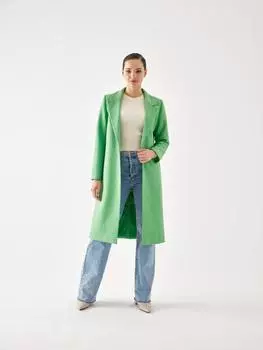 Фисташково-зеленое пальто с манжетами на одной пуговице