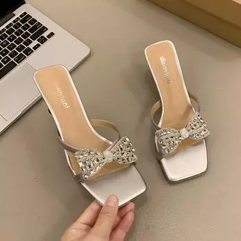 Flash rhinestone bow open-toed square head thin heel cool slippers women s summer wear fashion versatile temperament high-heeled sandals 35