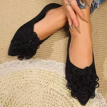 Туфли женские с заостренным носком на плоской подошве, осень 2024 года, новые модные универсальные туфли с цветочным принтом и неглубоким вырезом, женские туфли большого размера 36 чёрный