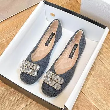 Flat bottom square head rhinestone soft leather shallow mouth single shoes women s 2025 spring new versatile black shoes commuter Doudou shoes 35 серый