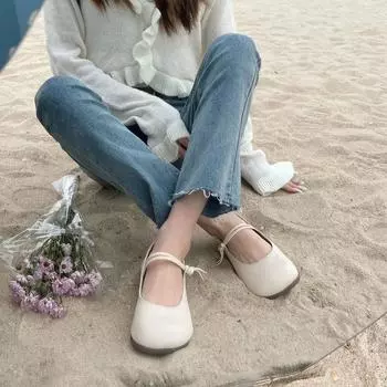 Flat-bottomed retro girl single shoes 2025 spring and summer new leather shoes women s big head black soft sole fashion temperament evening shoes 35 чёрный