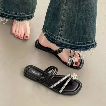 Flat-bottomed slippers French set-toed small cool fairy shoes 2025 new summer soft-soled with skirt rhinestone sandals 35 чёрный