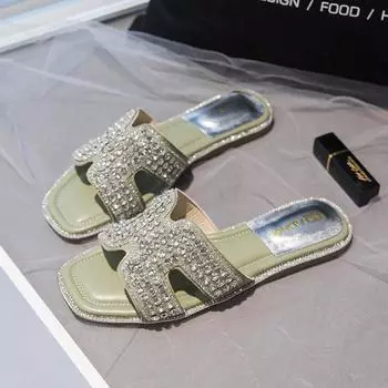 Flat-bottomed slippers women s 2024 new one-word rhinestones summer wear versatile fashion beach sandals flat-bottomed slippers 35