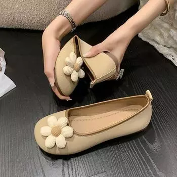 Flat shoes women s new autumn shallow mouth single shoes in 2025, pregnant women s soft-soled Doudou shoes women s soft leather egg roll shoes women s 35