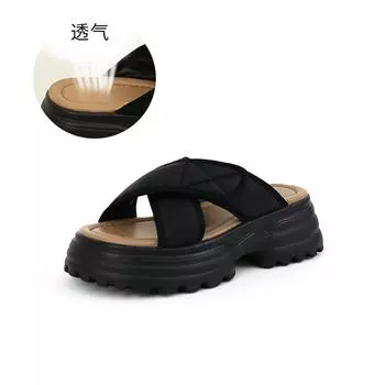 Flat slippers women s 2025 summer new platform beach shoes women s casual fashion half drag women s Internet celebrity slippers outside 35