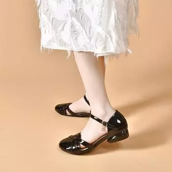 Flat-soled sandals women s summer new hollow sandals round head woven one-button women s shoes Mary Jane shoes 34