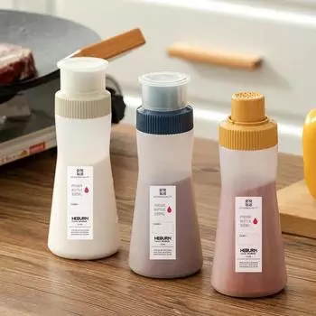 Flour Salt Squeeze Container with Lid Pepper Shaker Spice Salt Sugar Bottle Spice Jar Silicone Can Seasoning Bottle Kitchen Tool белый