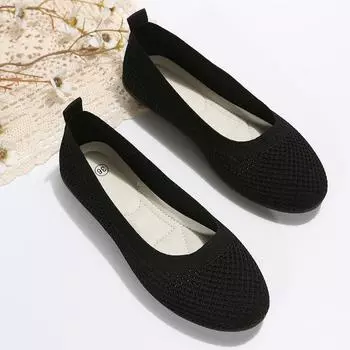 Flying single shoes women s 2025 spring and summer new round head flat bottom knitted breathable beanie shoes shallow mouth soft sole lazy shoes 36