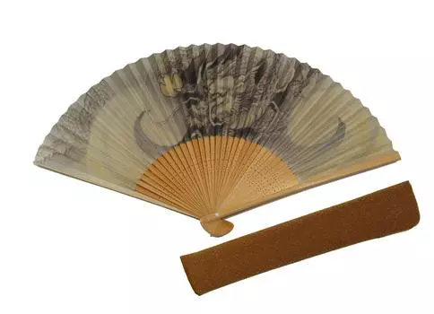 Складной талисман на удачу, сделанный Киото, поставляется с веером в виде бумажного дракона [Хасэгава] Мужской веер, Дракон , ручной работы, сумка, коробка,