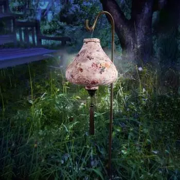 Фонарь в винтажном стиле с цветочным принтом и кисточками. Изысканное мастерство украшения. Фонарики. D