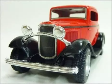 Ford diecast model Kinsmart/Kinsmart 1932 3-Window Coupe1/34 minicar/red красный