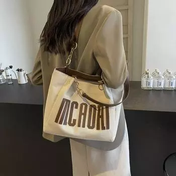 Foreign single bag women s 2024 new model, popular this year, large-capacity tote bag, casual versatile shoulder class commuter bag чёрный