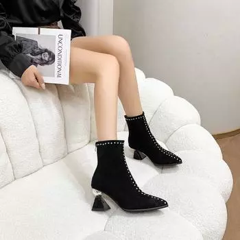 Foreign trade large size fashion boots women s 2024 autumn and winter new burgundy pointed elastic Martin boots suede rivet short boots 35 чёрный