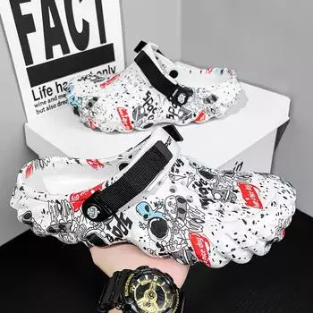 Foreign trade large size men s hole shoes EVA rubber and plastic outer wear fashion bag head sandals summer driving two wear beach shoes 40