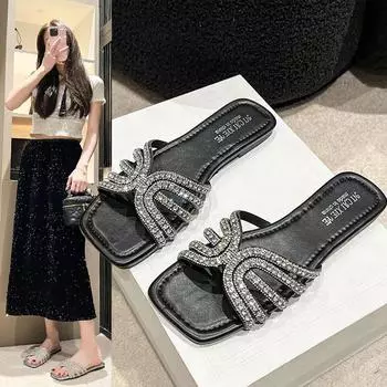 Foreign trade plus size flat-bottomed slippers women s 2024 summer new solid color lightweight rhinestone decorative women s sandals 35 чёрный