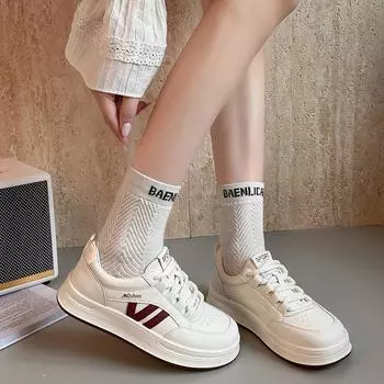Foreign trade soft leather 2025 spring new versatile thin breathable casual sports soft sole lightweight board shoes soft sole women 35