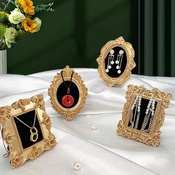 Фото небольшой реквизит фоторамка серьги украшения для ногтей европейские украшения фото реквизит фон