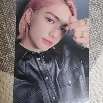 Фотокарточка Хёнджина из Stray Kids