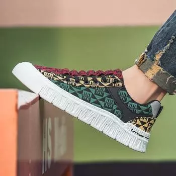 Four Seasons 2025 Guochao live broadcast niche thick-soled ins leather board shoes Hong Kong style plaid wind breathable shoes muffin men s shoes 39 чёрный