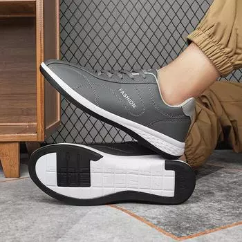 Four Seasons Large Size Leather Light Waterproof Board Shoes Casual Student Running Shoes Men s Teen Sneakers 39