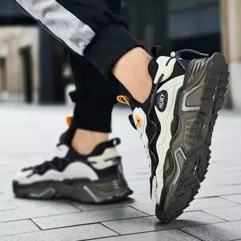 Four Seasons Мужская модная обувь больших размеров Модные дышащие мужские кроссовки Повседневная модная брендовая обувь для увеличения роста Кроссовки 39 чёрный