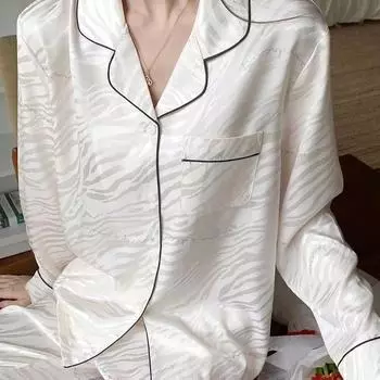 Французская элегантная жаккардовая женская пижама в полоску с тигровым принтом, модная шикарная красивая ночная рубашка, новая осенняя повседневная ленивая постель Y2k M белый